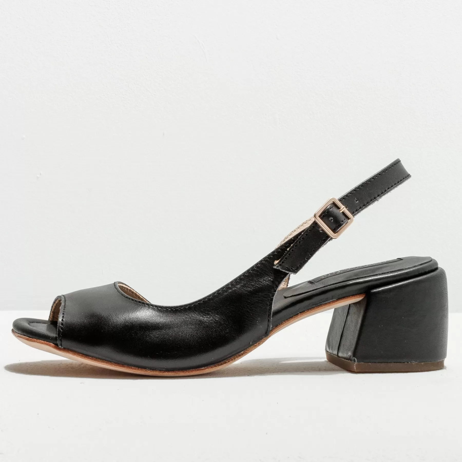 Neosens Sandals With Heel>3390 Ozana